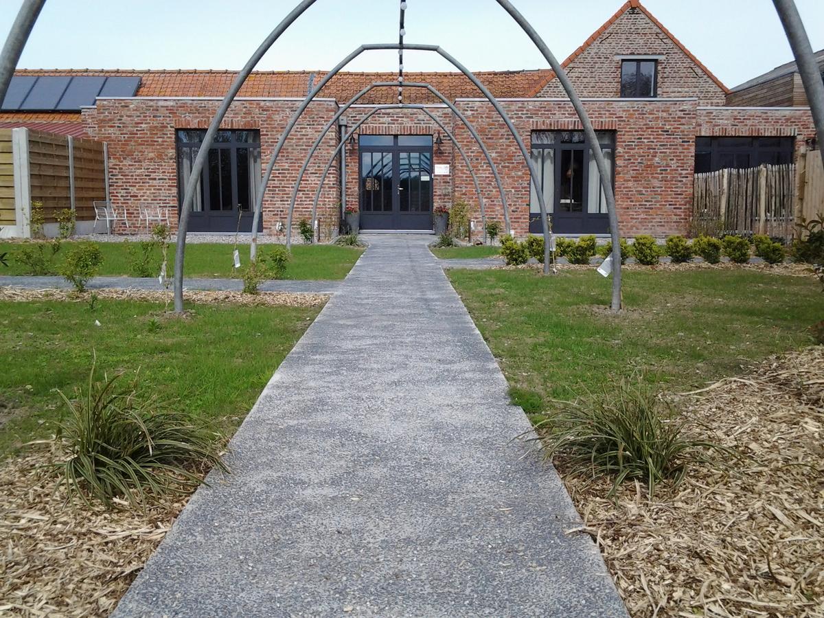 Chambres D'Hotes Herbes Folles Steenwerck Exteriör bild