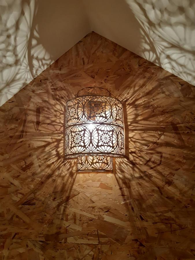 Chambres D'Hotes Herbes Folles Steenwerck Exteriör bild